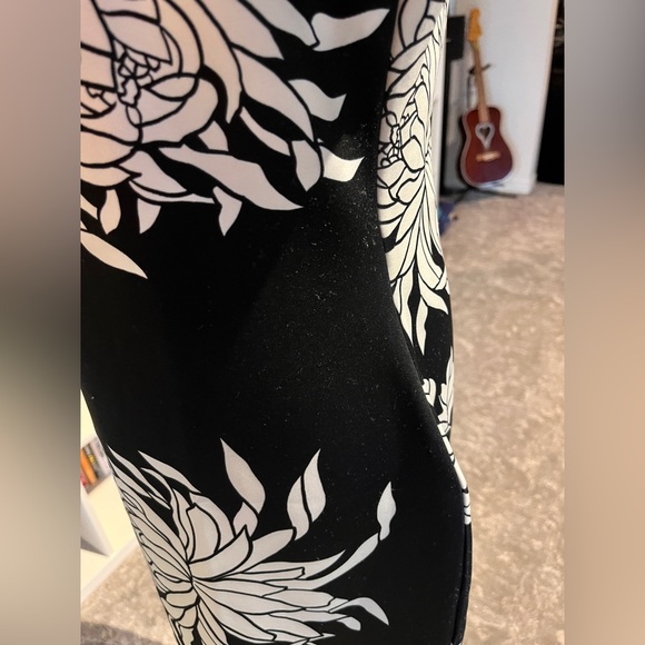 2/$20 Lipsy dress size 12 - Picture 4 of 7